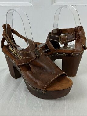 Sbicca Leather Wooden Platform Heels Sandals
